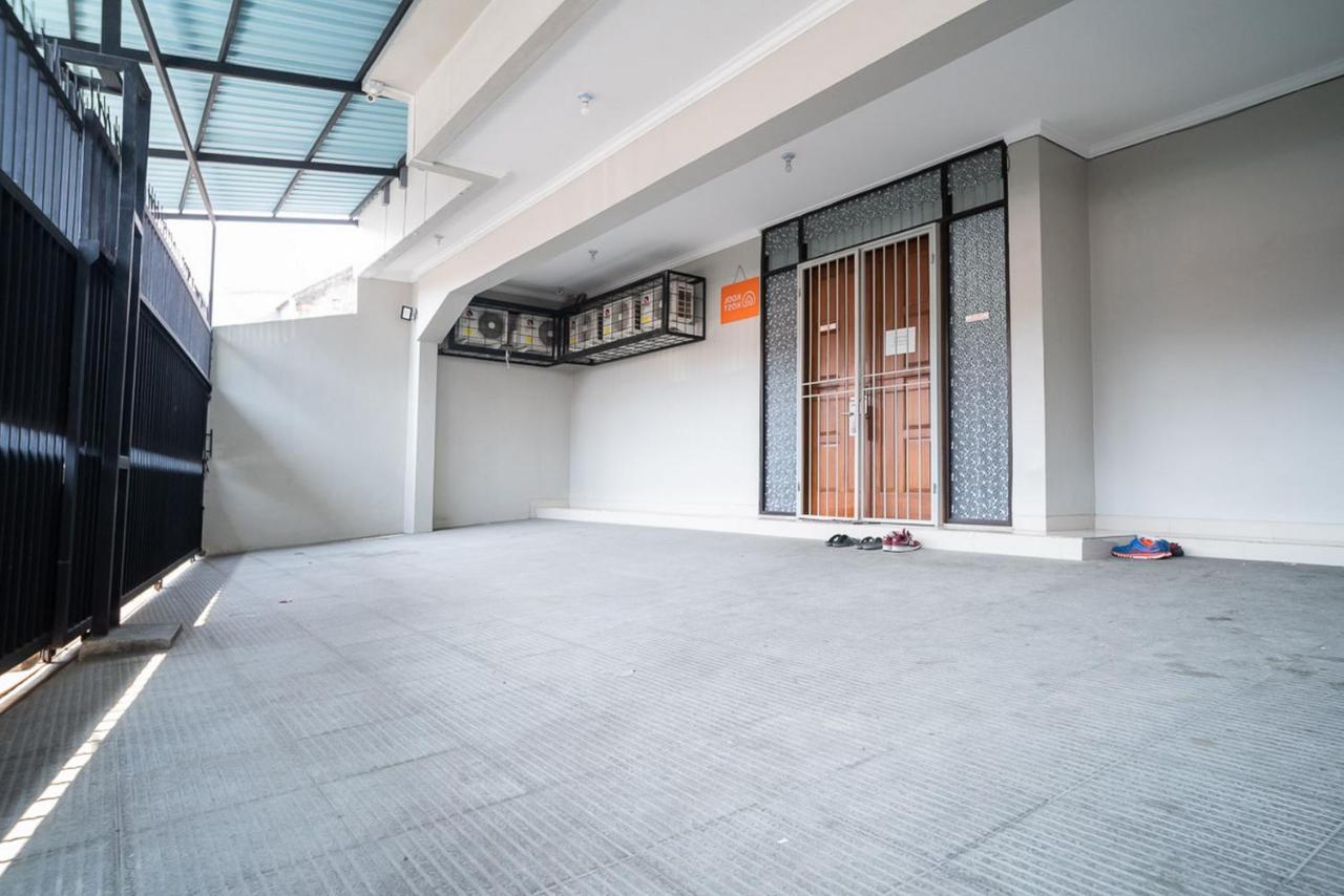 Koolkost Near Pasar Baru Hotel Jakarta Ngoại thất bức ảnh
