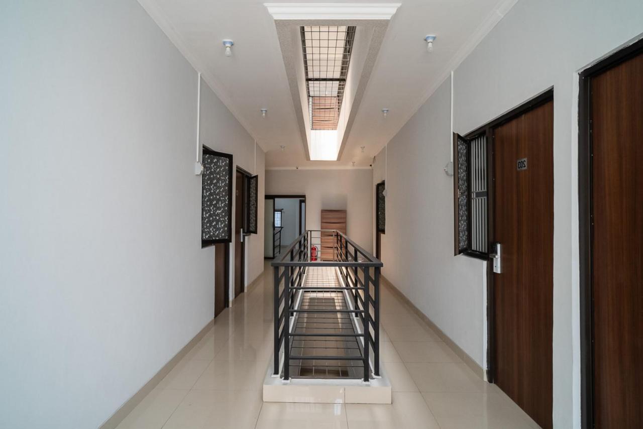 Koolkost Near Pasar Baru Hotel Jakarta Ngoại thất bức ảnh
