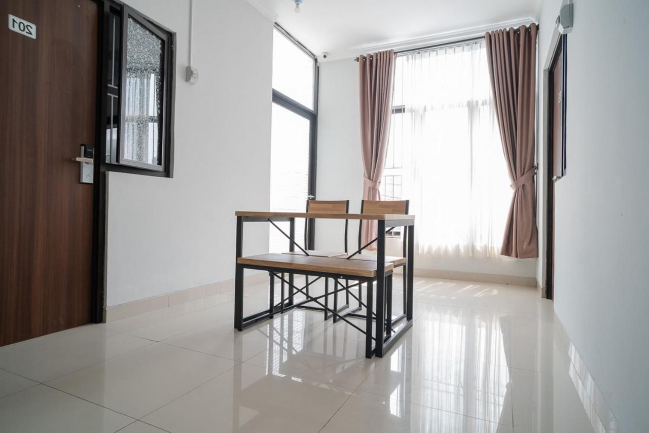 Koolkost Near Pasar Baru Hotel Jakarta Ngoại thất bức ảnh