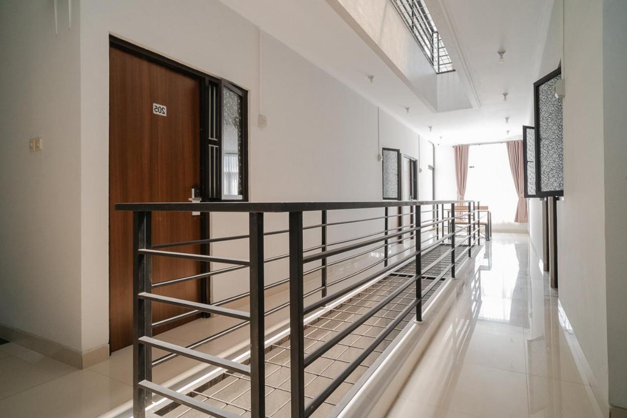 Koolkost Near Pasar Baru Hotel Jakarta Ngoại thất bức ảnh